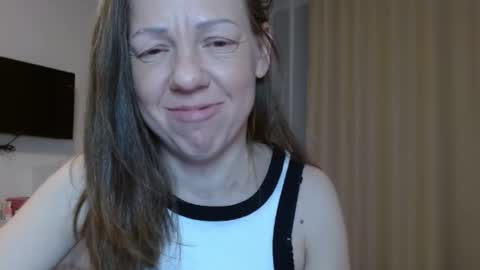 Snapshot of allexandraxxx chatting on February 1, 12:29 am allexandraxxx online show from February 1, 12:29 am