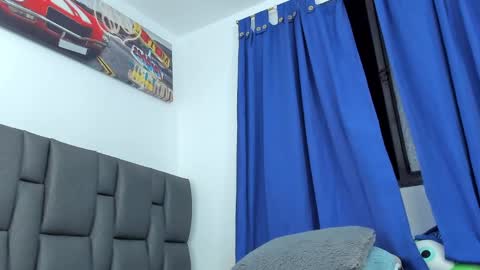 Snapshot of allexserrano chatting on January 15, 3:33 am Allex online show from January 15, 3:33 am