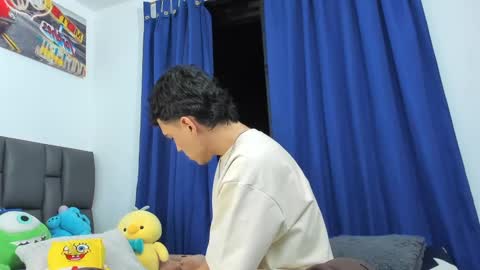 Snapshot of allexserrano chatting on February 4, 1:34 am Allex online show from February 4, 1:34 am