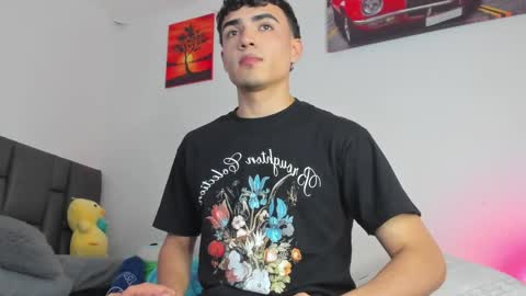 Snapshot of allexserrano chatting on March 4, 2:06 am Allex online show from March 4, 2:06 am