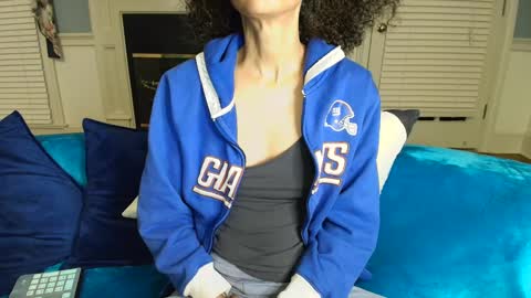 wishlist on bio online show from September 18, 4:14 am