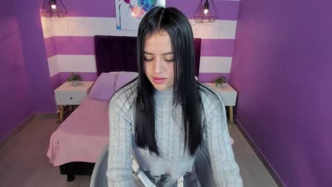 Snapshot of alli_cooper chatting on December 22, 1:33 pm Ali online show from December 22, 1:33 pm