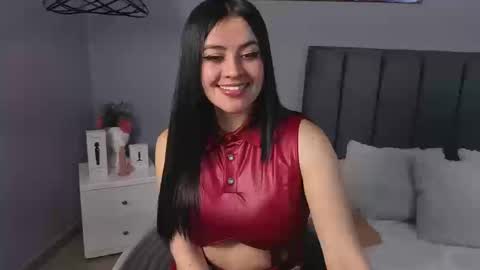 Snapshot of alli_cooper chatting on March 21, 1:58 pm Ali online show from March 21, 1:58 pm