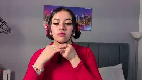 Snapshot of alli_cooper chatting on April 1, 1:52 pm Ali online show from April 1, 1:52 pm