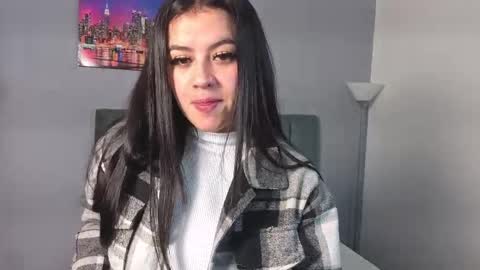 Snapshot of alli_cooper chatting on April 7, 11:32 am Ali online show from April 7, 11:32 am