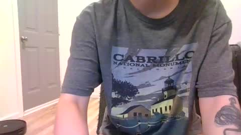 Snapshot of alliebearx chatting on January 5, 3:43 am alliebearx online show from January 5, 3:43 am
