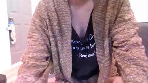 Snapshot of alliebearx chatting on January 11, 3:09 pm alliebearx online show from January 11, 3:09 pm