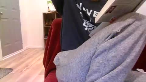 Snapshot of alliebearx chatting on January 31, 1:01 am alliebearx online show from January 31, 1:01 am