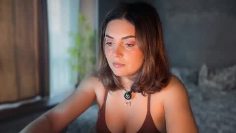 Allie online show from March 28, 2:05 pm