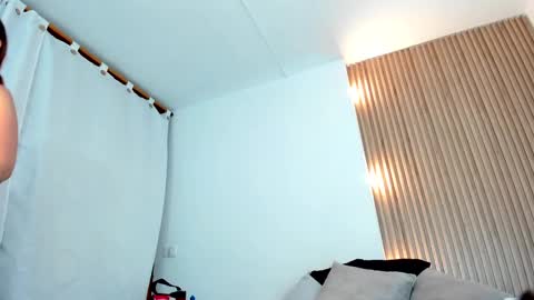 allison_fosther online show from October 1, 3:01 am