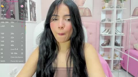 Snapshot of allison_garcia chatting on April 18, 5:39 pm ALLISON online show from April 18, 5:39 pm