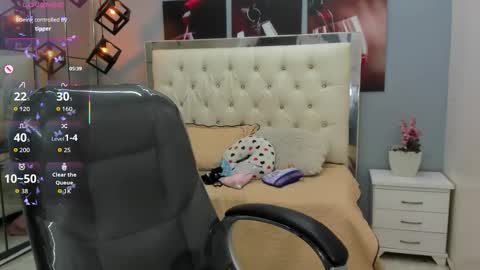 Snapshot of allison_garcia chatting on May 19, 5:30 pm ALLISON online show from May 19, 5:30 pm
