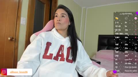 Snapshot of allison_love chatting on February 15, 5:41 am allison online show from February 15, 5:41 am