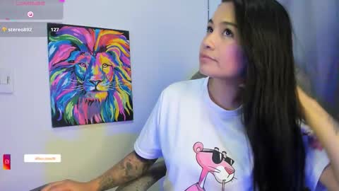 Snapshot of allison_love chatting on March 28, 5:40 am allison online show from March 28, 5:40 am