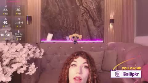 allison_parker1_ online show from January 31, 8:51 pm