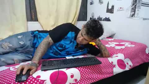 allison online show from March 30, 1:17 am