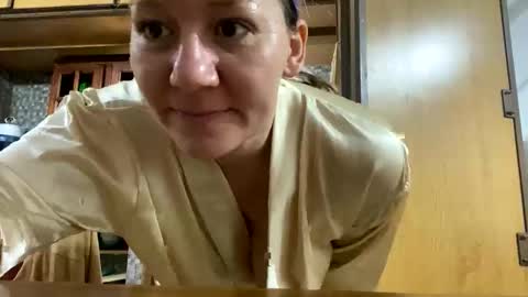 allisonlove2 online show from April 24, 4:20 pm
