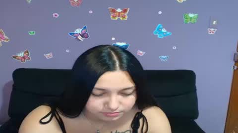 Snapshot of allisonn_smith18 chatting on September 8, 10:42 pm Alisson online show from September 8, 10:42 pm