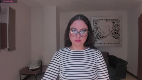Allison Rogers online show from December 22, 8:25 pm