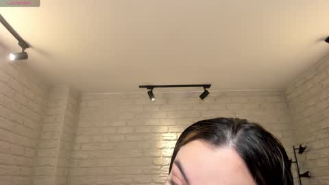 Allison Rogers online show from May 15, 11:39 am