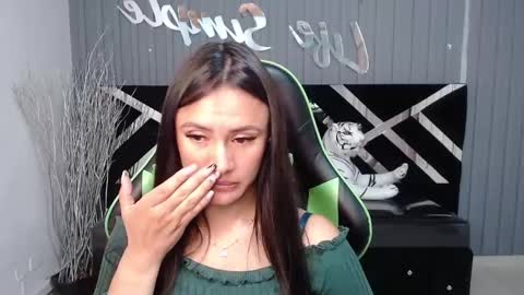 Allisson online show from January 16, 3:45 am