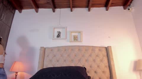 Snapshot of allisson_m chatting on November 8, 12:05 pm allisson online show from November 8, 12:05 pm