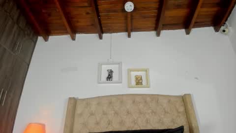 Snapshot of allisson_m chatting on February 2, 12:04 pm allisson online show from February 2, 12:04 pm