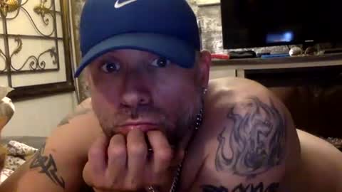 allitrunnin online show from April 21, 8:20 am