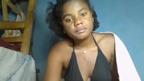 allizida01 online show from November 23, 2:11 am