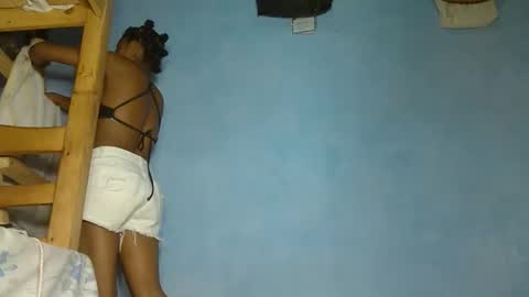 allizida01 online show from November 23, 2:28 pm