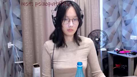 Snapshot of alllinaeve chatting on September 13, 5:07 am Alina online show from September 13, 5:07 am