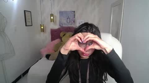 alison online show from December 4, 8:06 pm