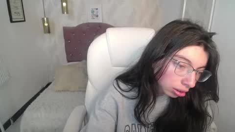 alison online show from December 19, 7:54 pm