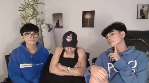 kim and josh online show from May 11, 4:59 pm