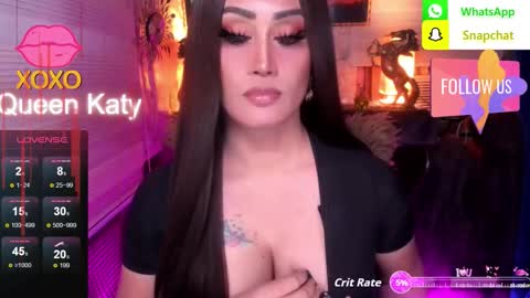 Queen Majesty Katy online show from October 6, 6:05 pm