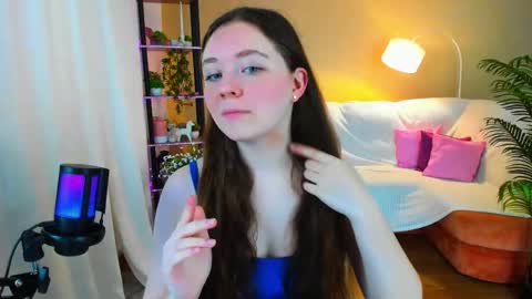 alluringeyess online show from September 24, 12:08 pm