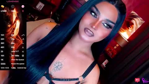 Snapshot of alluringnatalya chatting on March 27, 8:37 am Natalya Fox online show from March 27, 8:37 am