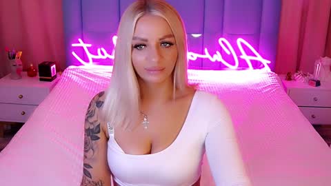 AlwaysHot online show from December 3, 2:58 am