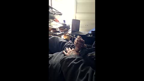 Snapshot of allwolf0323 chatting on May 21, 2:13 pm allwolf0323 online show from May 21, 2:13 pm