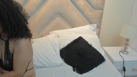 ally_and_noah_ online show from March 30, 11:33 am