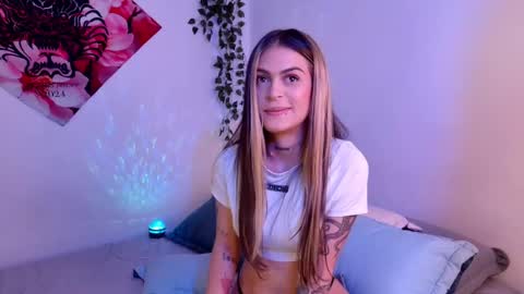 ally_clark online show from February 12, 3:29 am