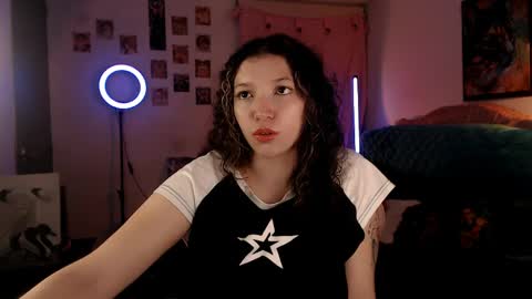 Ally online show from April 3, 1:14 am