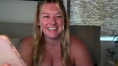allyanalangel online show from May 17, 7:21 pm