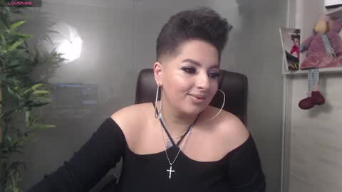         online show from December 1, 8:42 pm