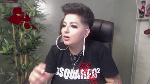         online show from December 7, 12:30 am