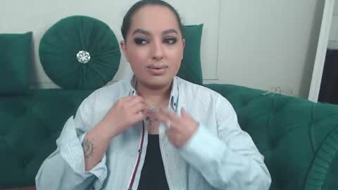         online show from May 17, 5:09 pm