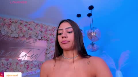 Alisson online show from February 3, 12:57 pm