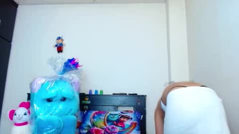 Snapshot of allyson_collins_ chatting on September 30, 10:15 pm Allyson collins online show from September 30, 10:15 pm