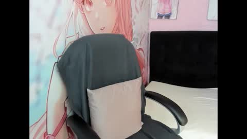 Snapshot of allysonmilf chatting on September 28, 2:11 pm Allyson online show from September 28, 2:11 pm