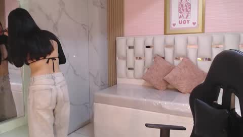 Allysa  online show from September 15, 10:21 pm